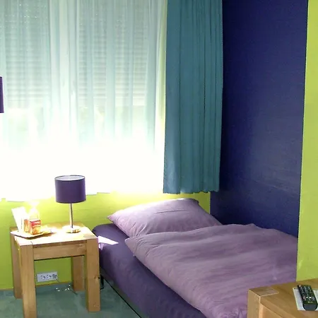 Donnersberg 3* דארמשטאדט