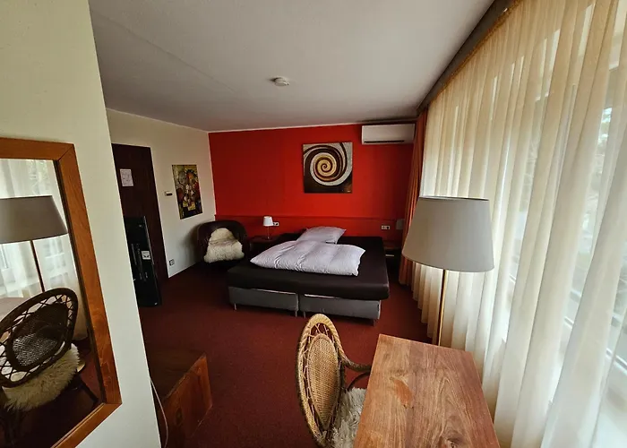 Donnersberg Szálloda 3*